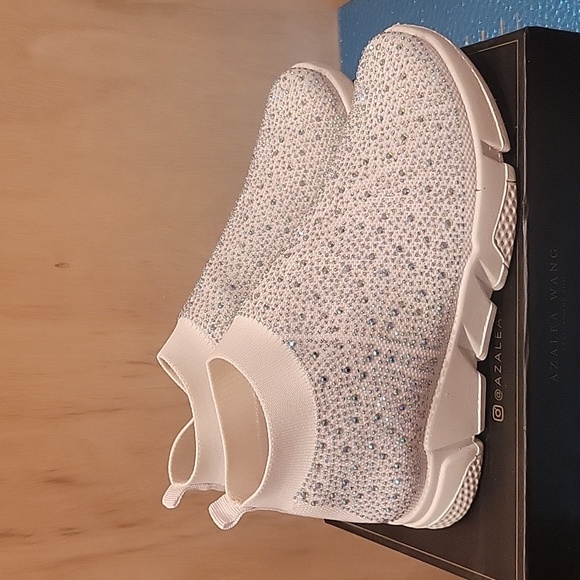 AZALEA WANG DIAMOND SNEAKER - Picture 5 of 7